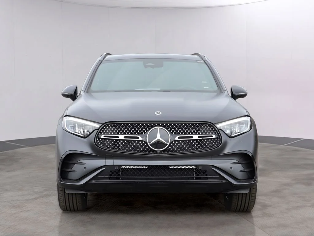 New 2026 MANUFAKTUR exclusive graphite grey magno Mercedes-Benz GLC 300 image 44