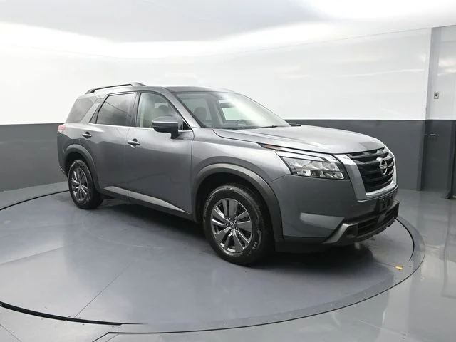 Used 2024 Gray Nissan SV image 10