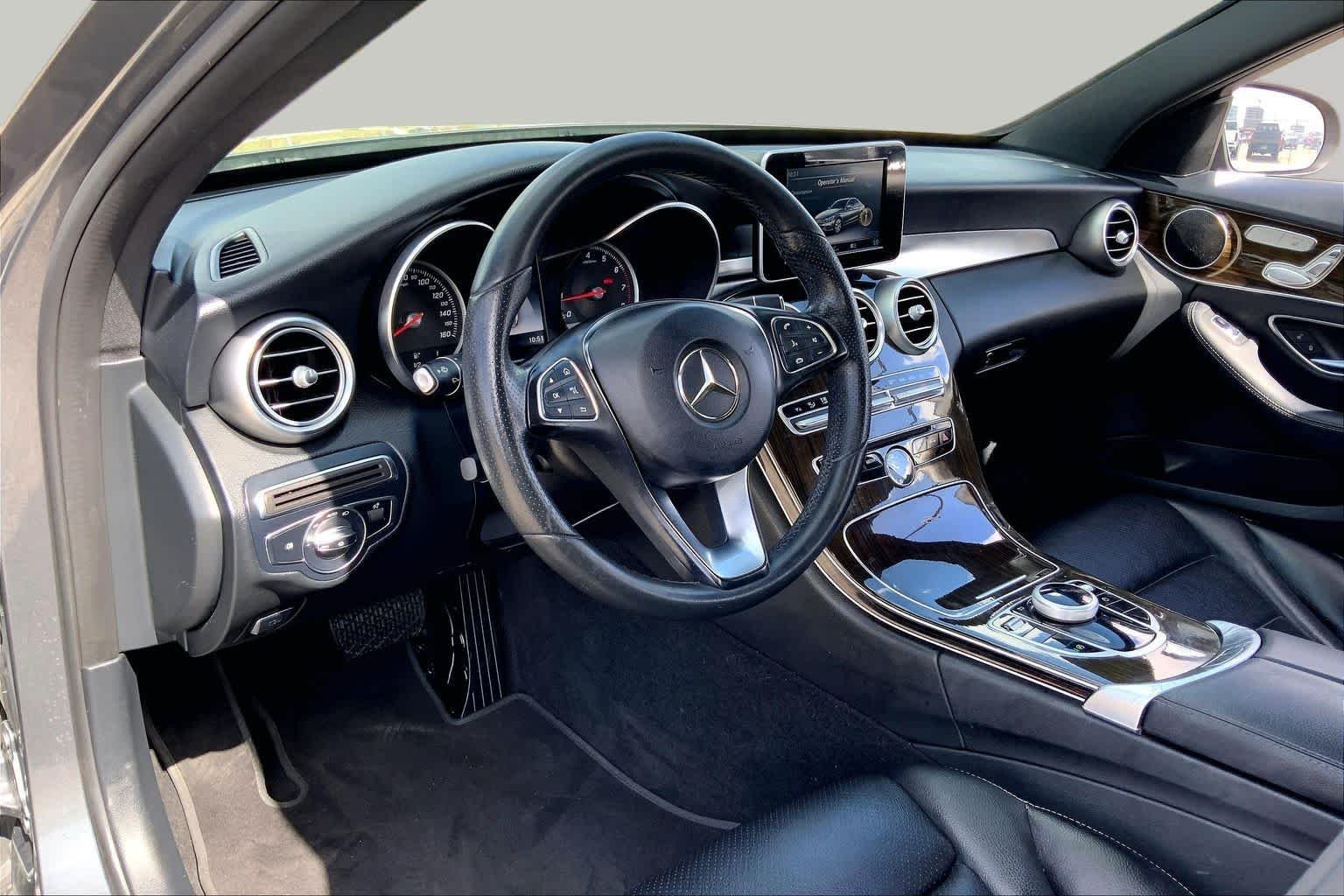 Used 2018 Selenite Grey Metallic Mercedes-Benz C 300 image 17