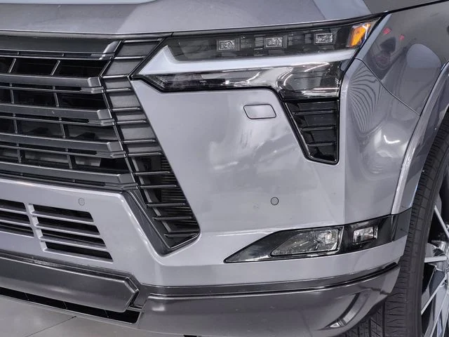 Used 2025 Gray Lexus 550 Luxury image 11