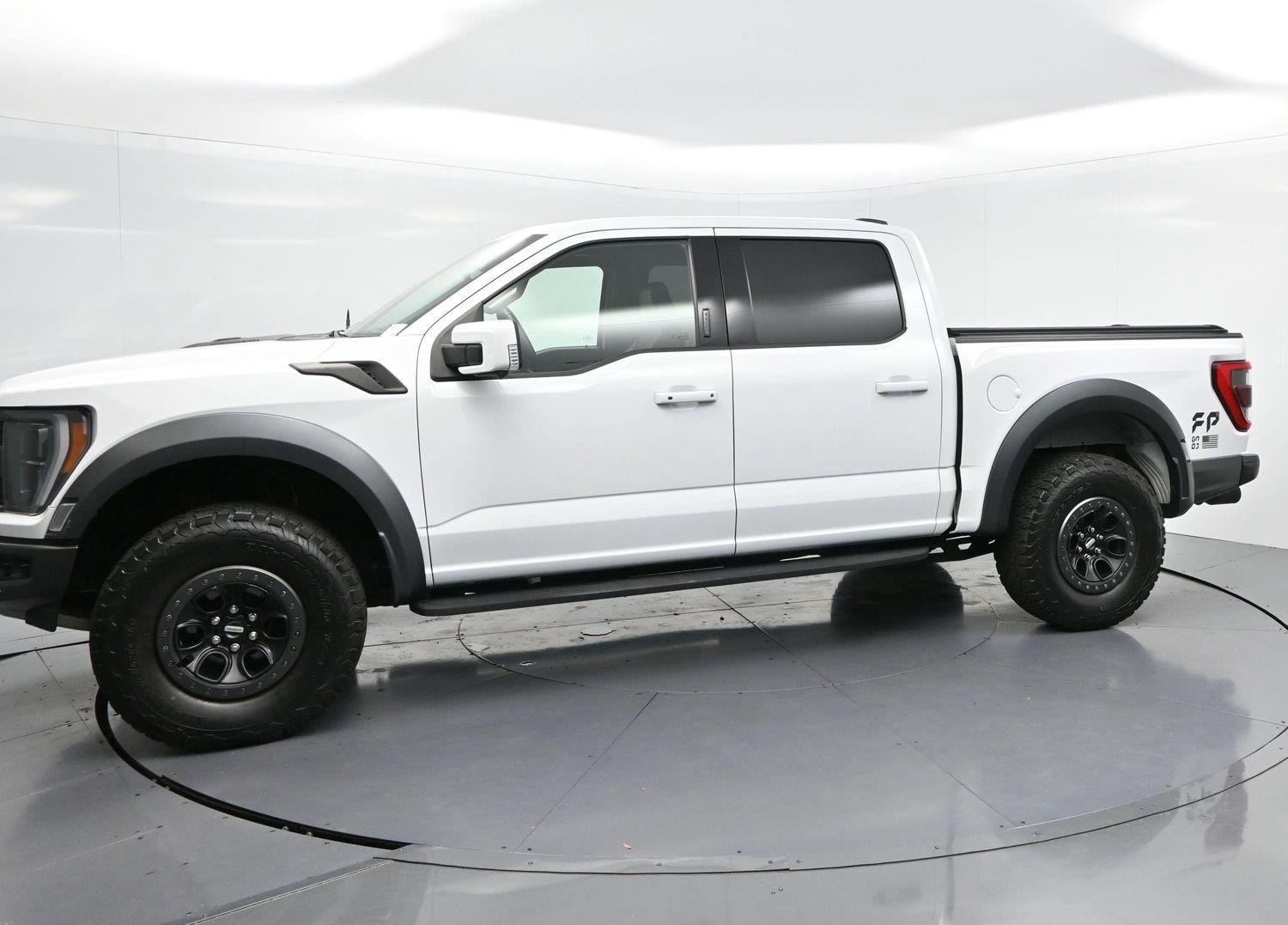 Used 2022 Oxford White Ford Raptor image 4