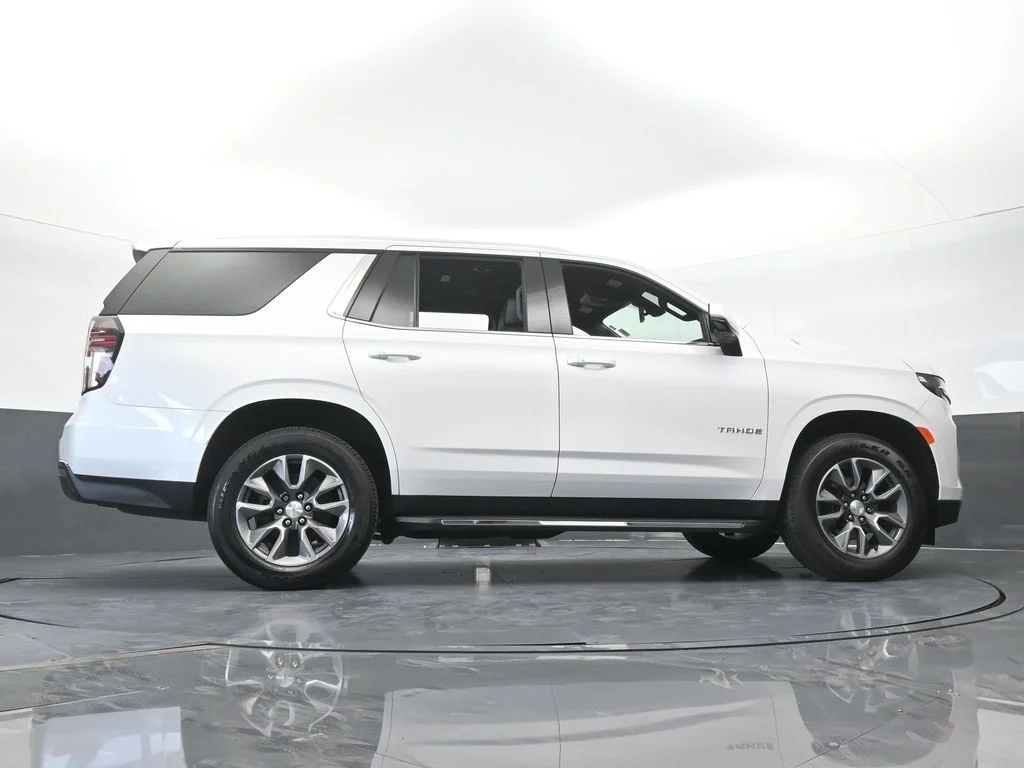 Used 2022 Iridescent Pearl Tricoat Chevrolet LT image 72