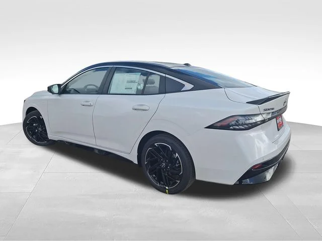 New 2026 Aspen White TriCoat / Super Black Two-tone Nissan SR image 5