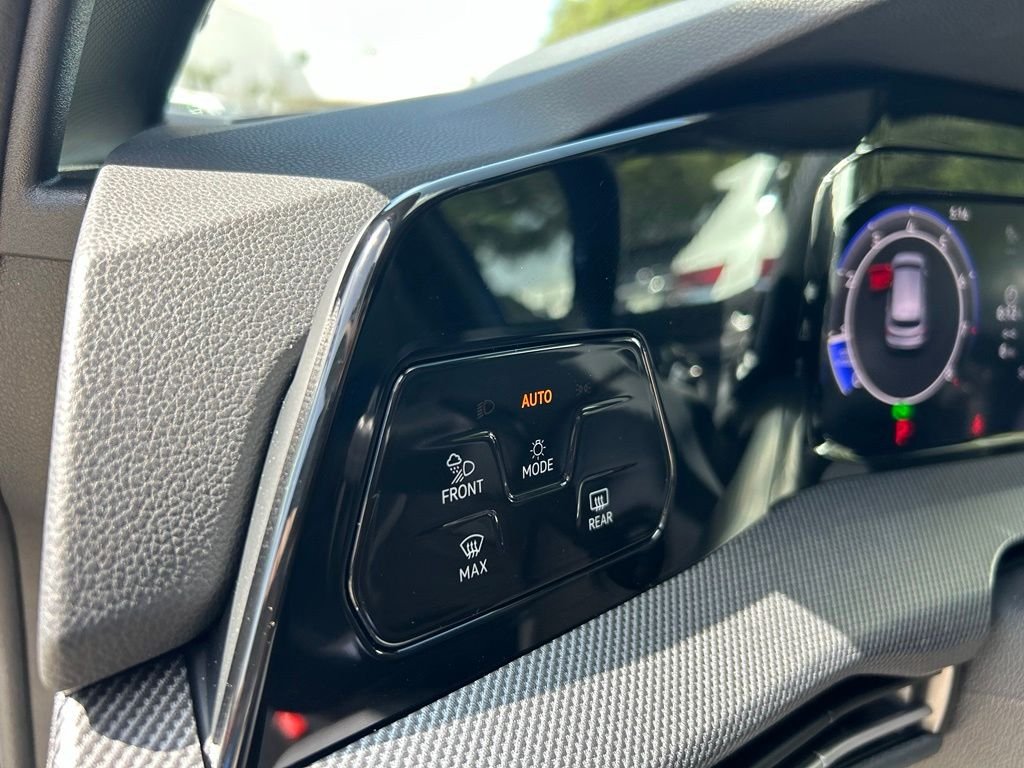 New 2026 Blue Volkswagen 2.0T image 44