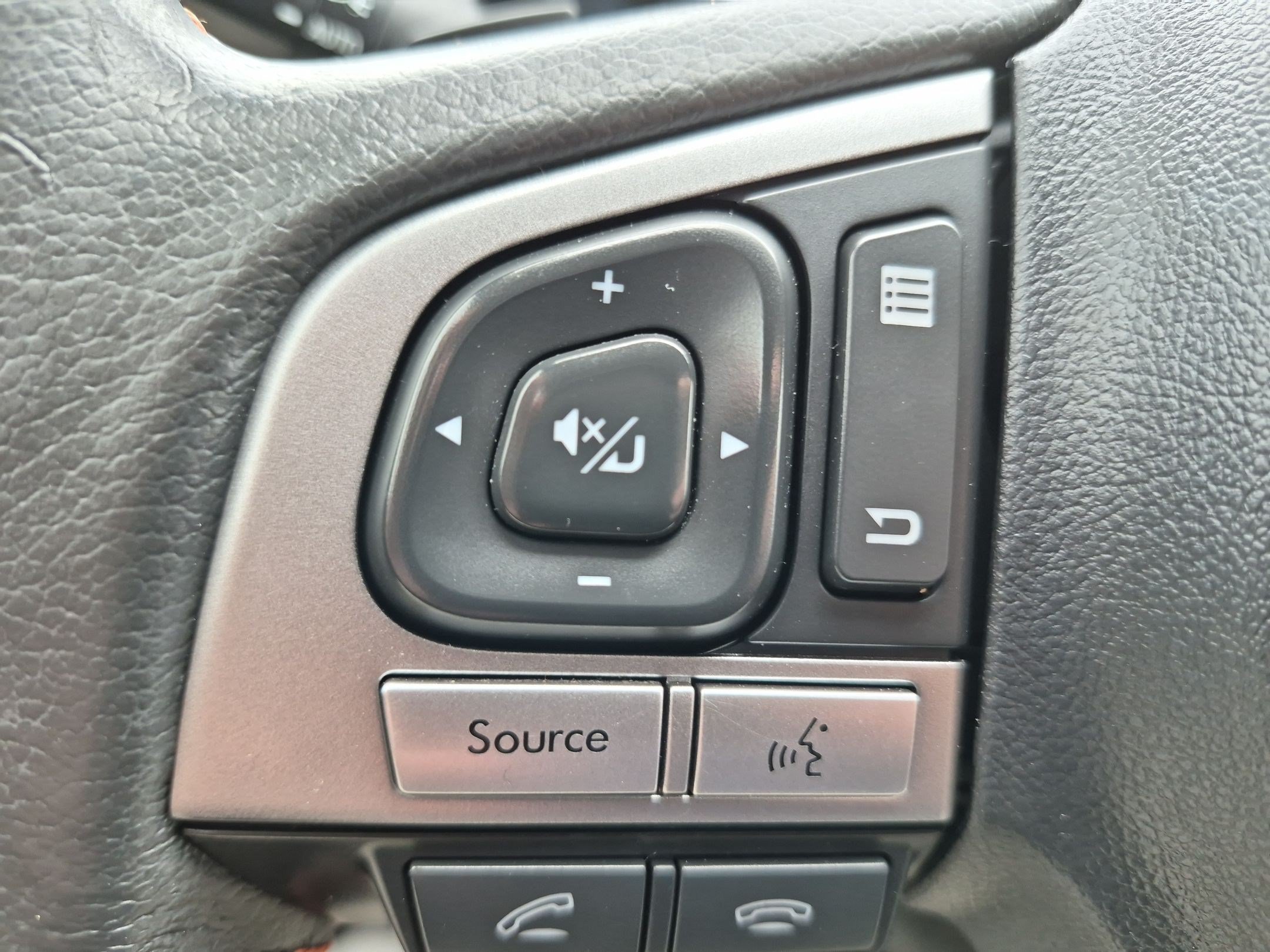 Used 2016 Desert Khaki Subaru Limited image 17