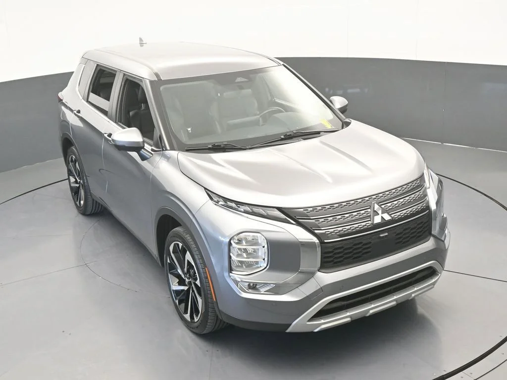 2022 Mitsubishi Outlander SE - Photo 49