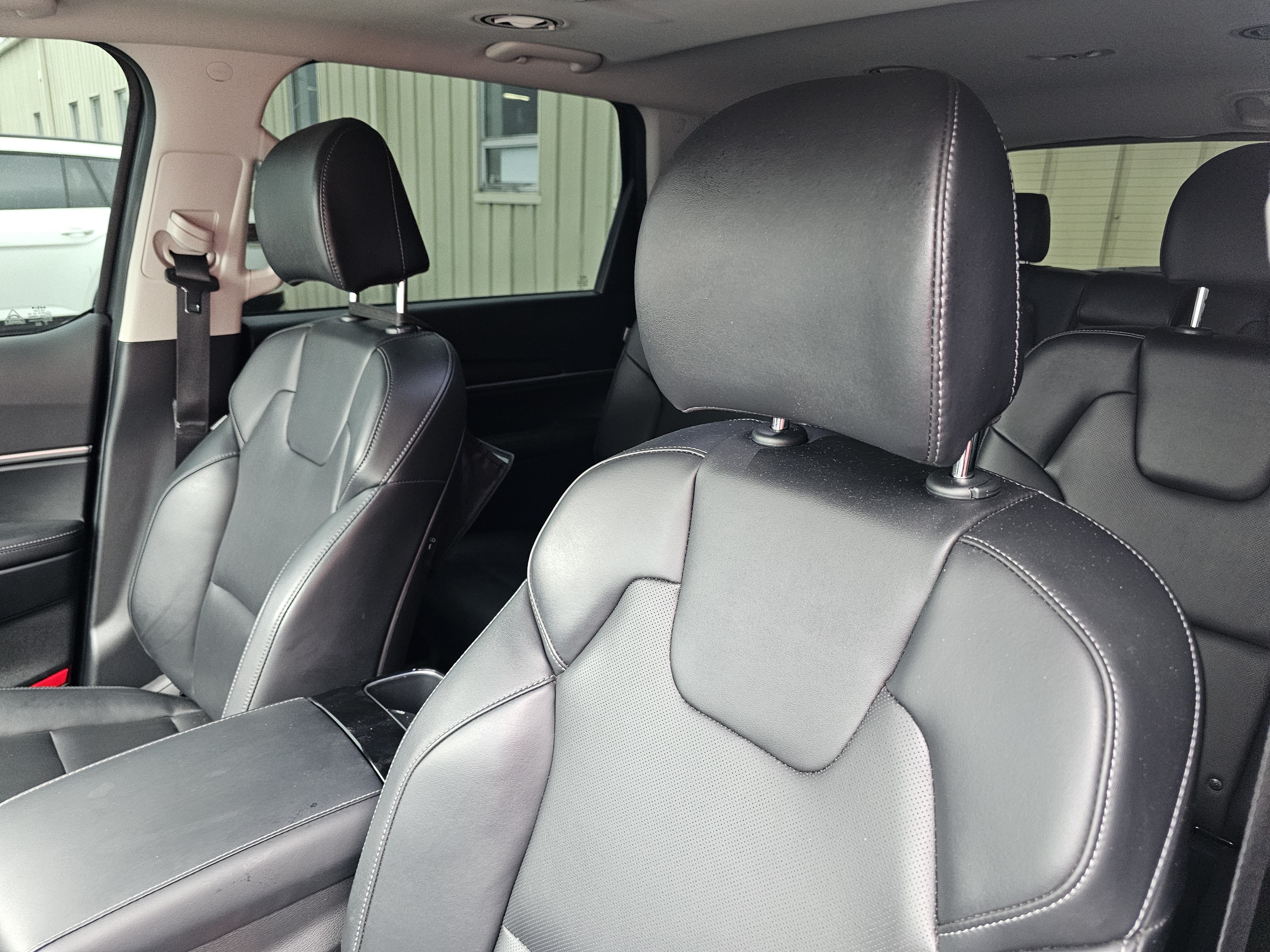 Used 2024 Gravity Gray Kia S image 10