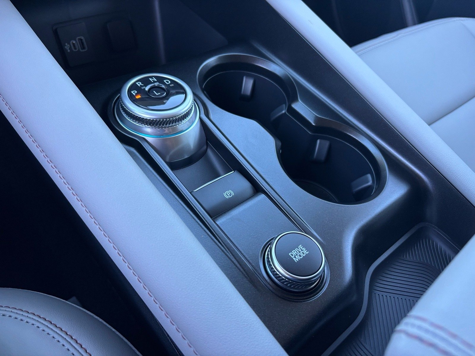 New 2026 Vapor Blue Metallic Ford Active image 20