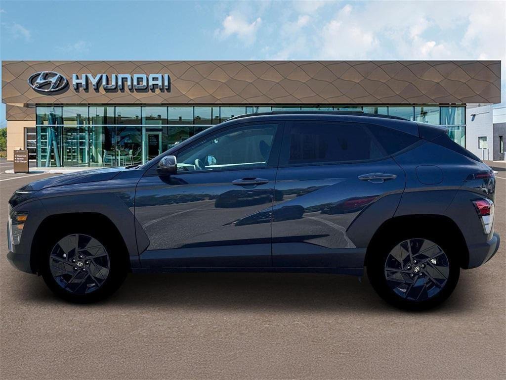 New 2026 Blue Hyundai SEL Sport FWD image 3