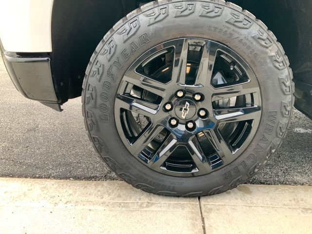 2024 Chevrolet Silverado 1500 Custom - Photo 10