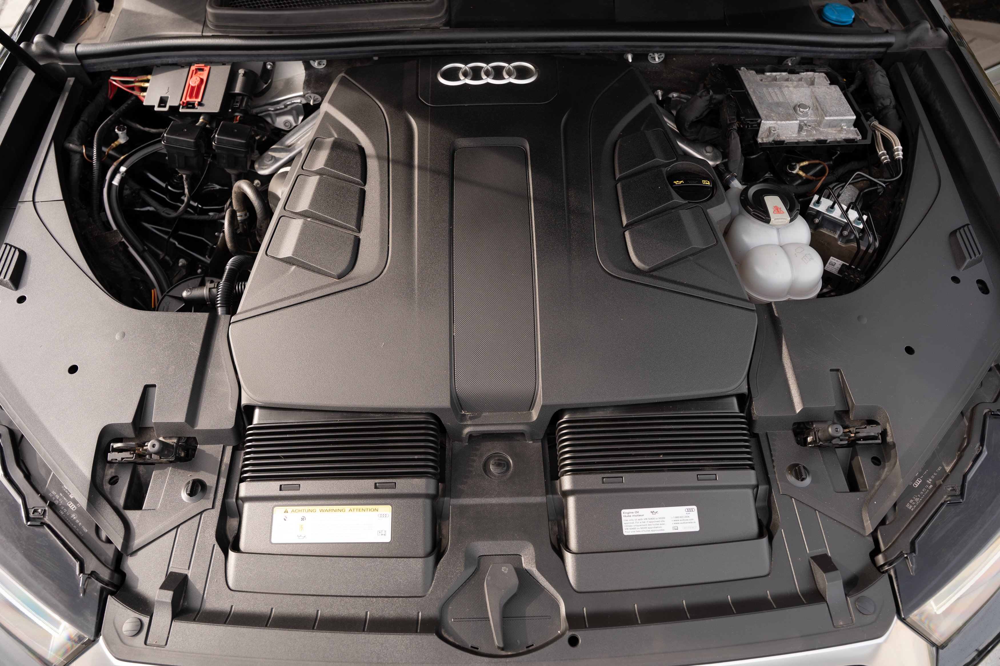 Used 2019 Night Black Audi Premium Plus image 32