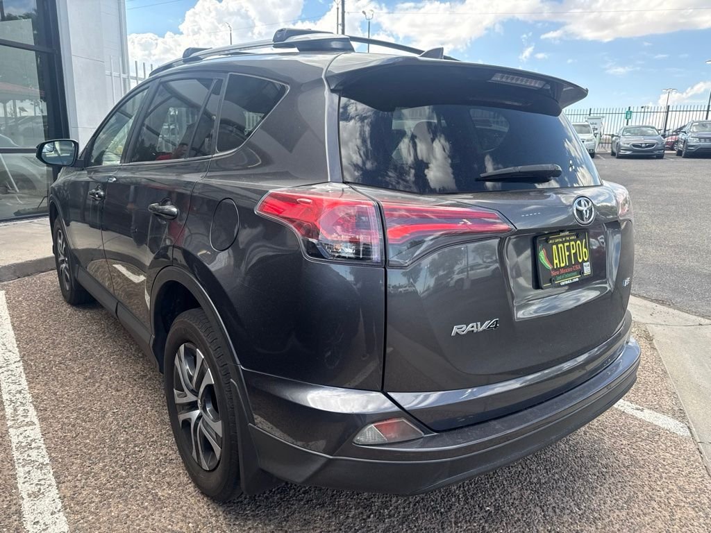 Used 2017  Toyota LE image 8