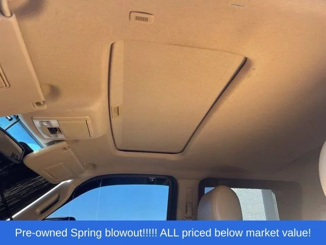 Used 2012  Ford Lariat image 7