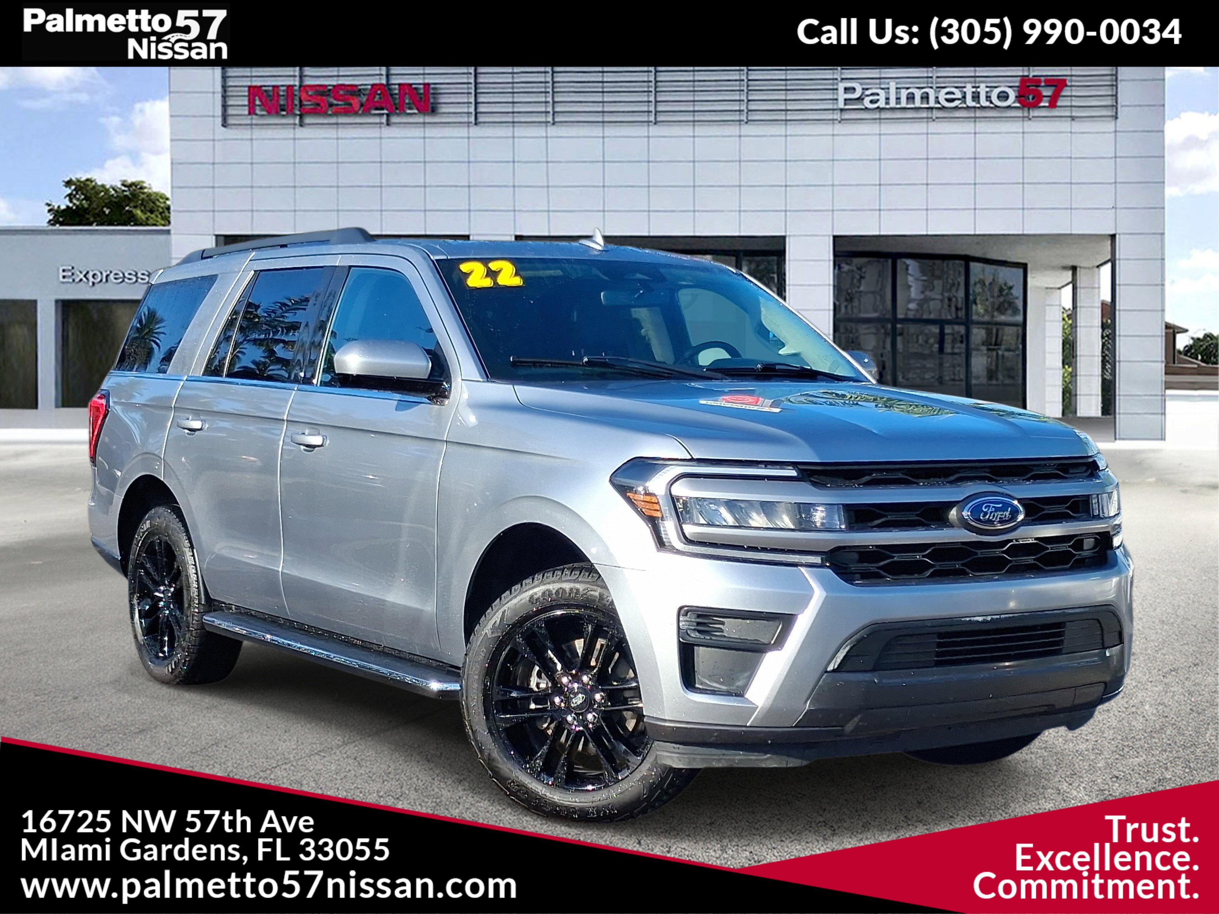 2022 Ford Expedition XLT's photo