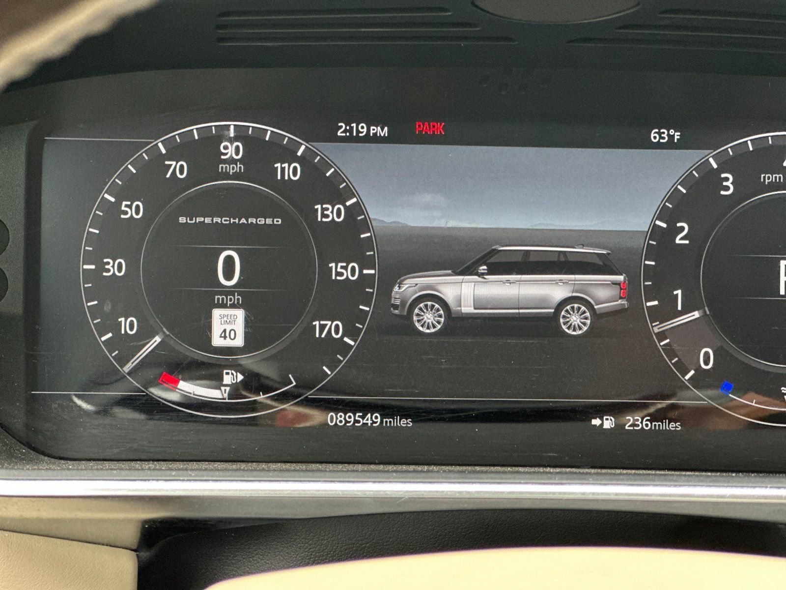 Used 2018  Land Rover 5.0L V8 Supercharged image 24