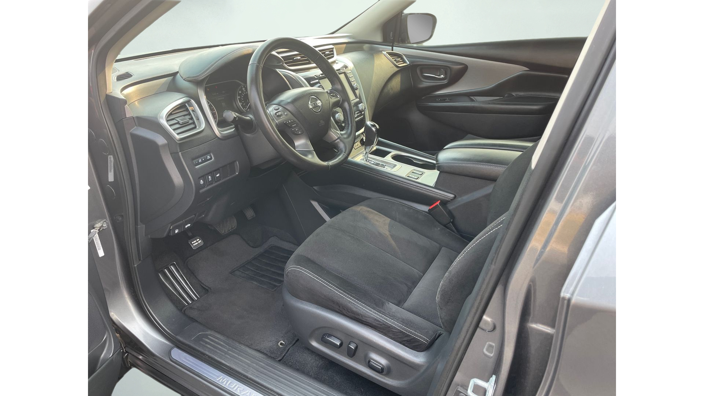 Used 2019 Silver Nissan SV image 12