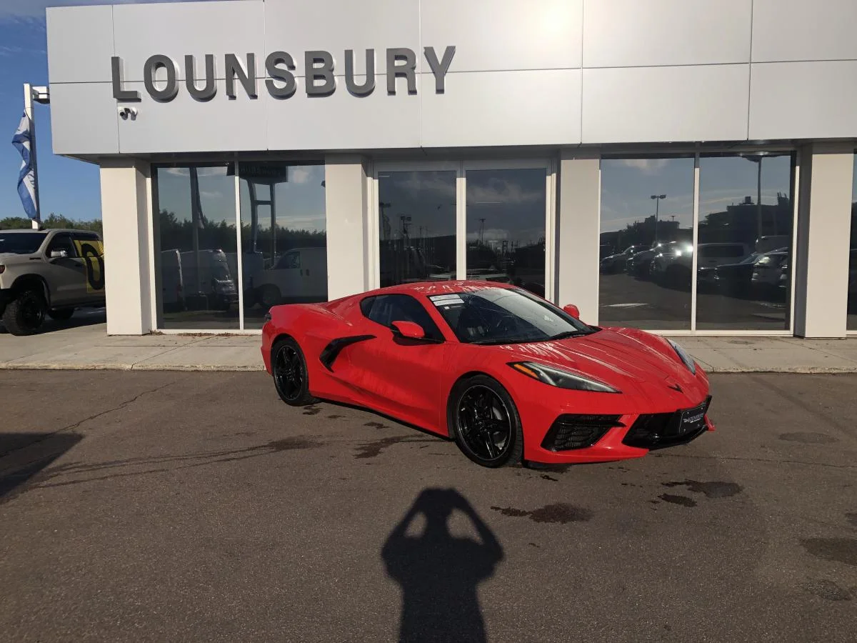 Used 2020 Red Chevrolet 2dr Stingray Cpe w/1LT image 1