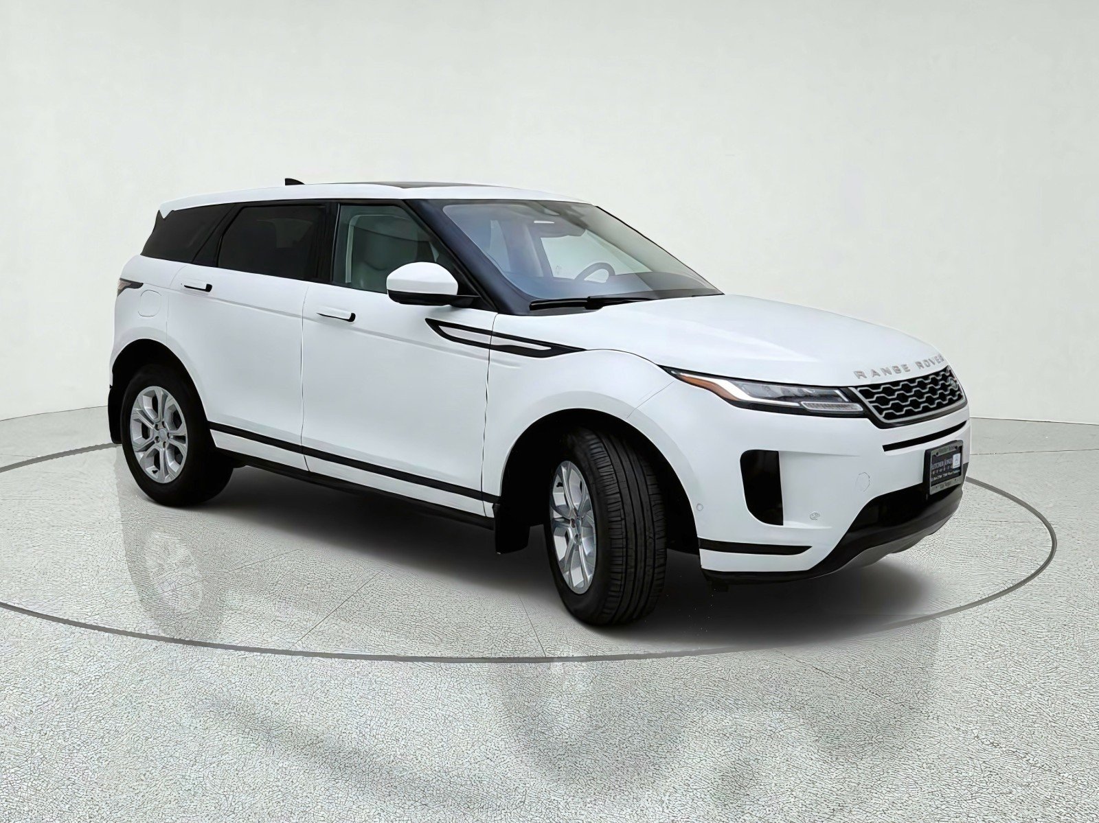 Used 2021 Fuji White Land Rover S image 5