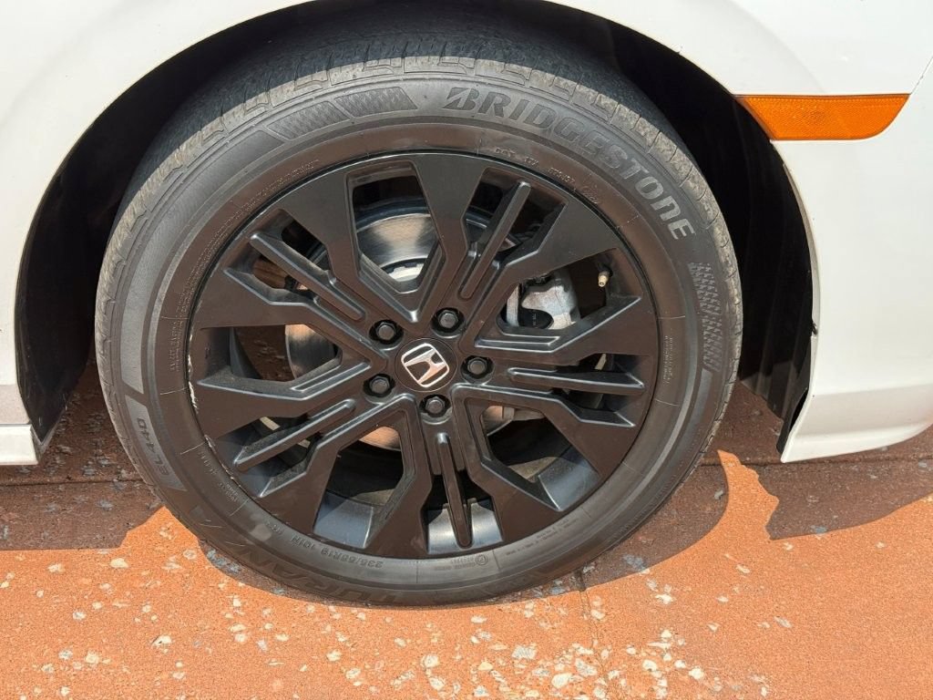 Photo 8