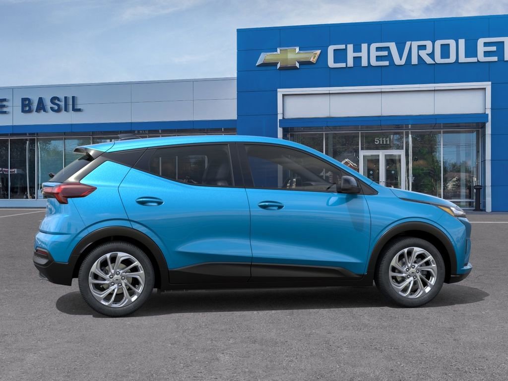 New 2027 Marina Blue Metallic Chevrolet LT image 5