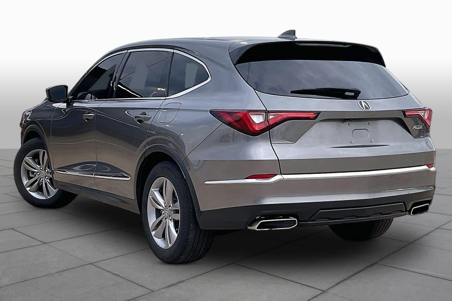 Used 2024 Liquid Carbon Metallic Acura  image 11