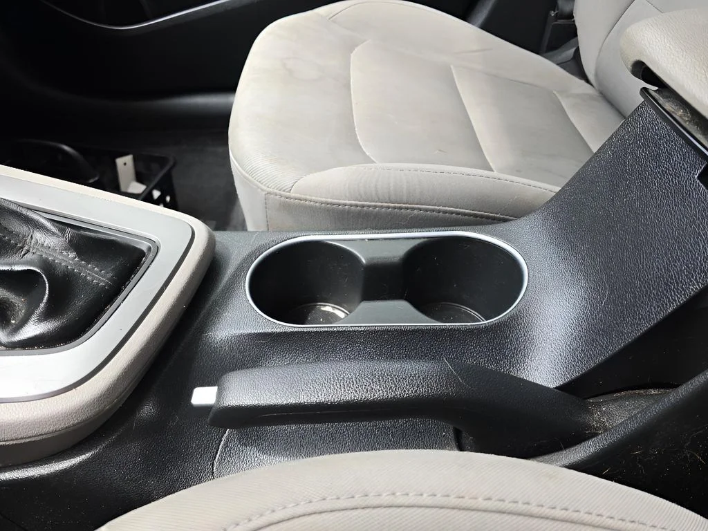 Used 2018 Lakeside Blue Hyundai SEL image 9