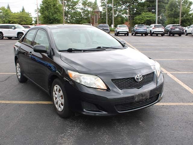 Used 2010 Black Sand Pearl Toyota LE image 4