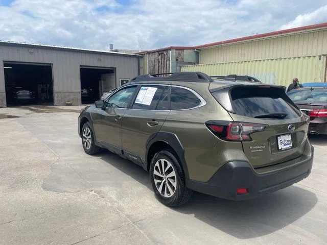 Used 2024 Brown Subaru Premium image 5
