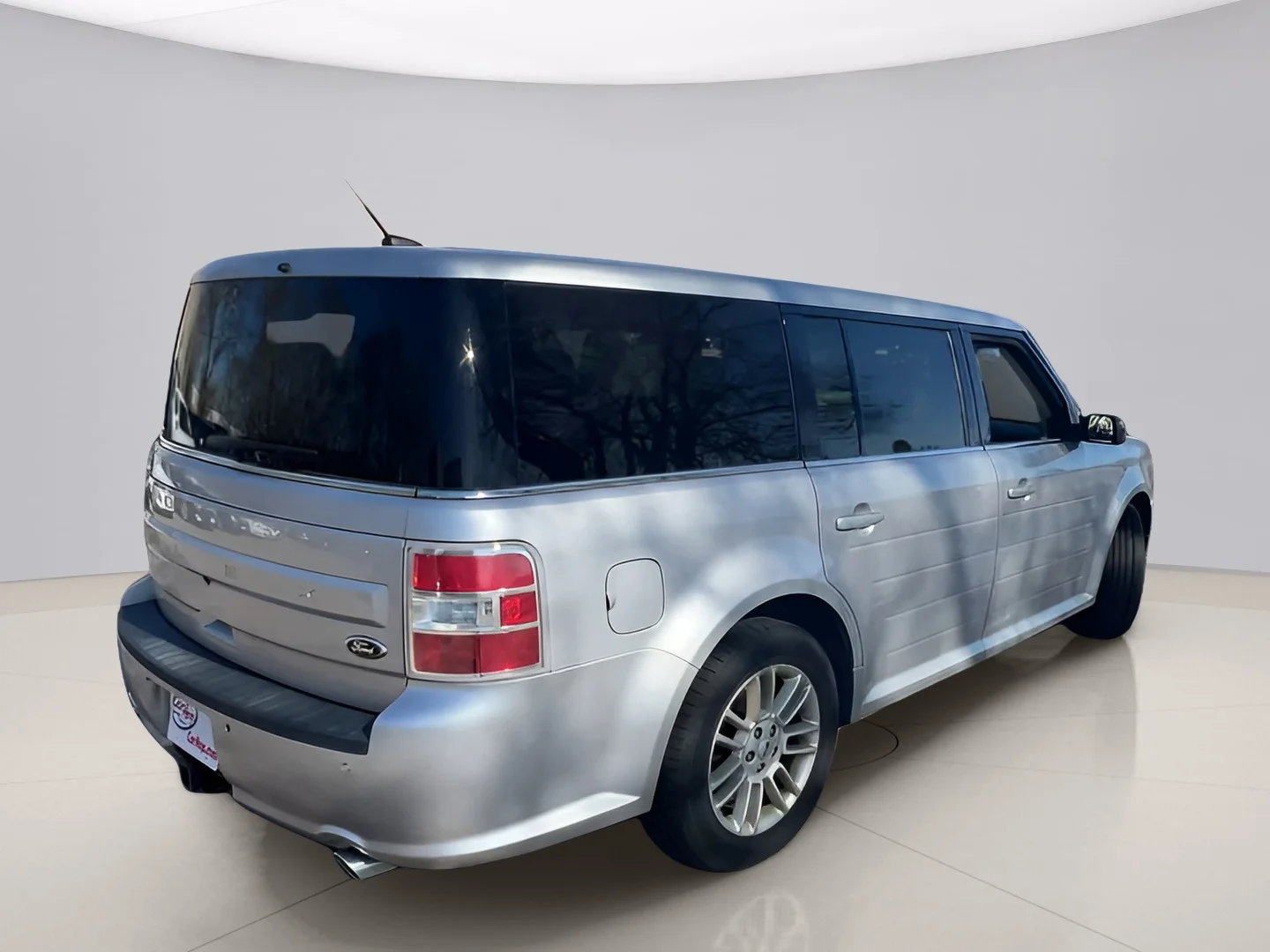 Used 2013 Silver Ford SEL FWD image 5