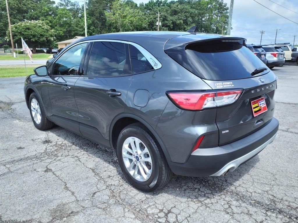 Used 2020 Gray Ford SE image 3