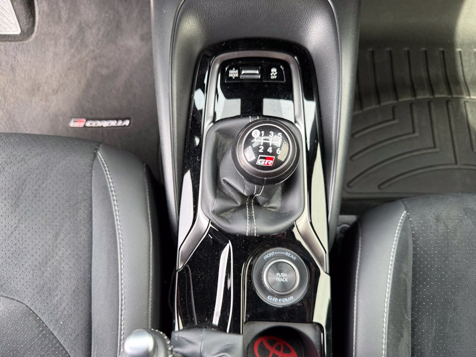 2024 Toyota GR Corolla Premium - Photo 30