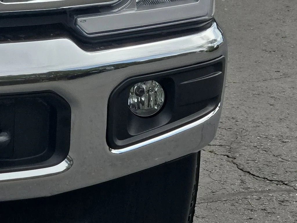 Used 2023 White Ford XLT image 17
