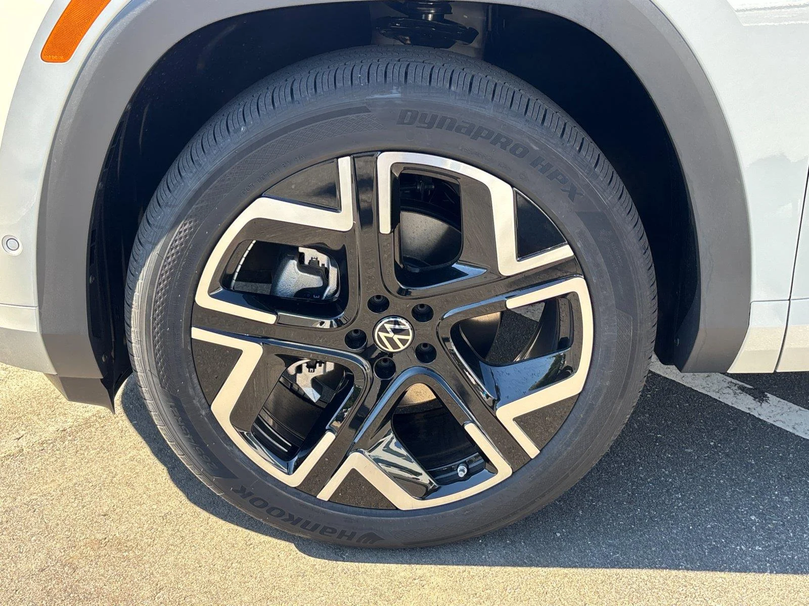 New 2027 Sandstone Volkswagen SEL Premium R-Line image 9