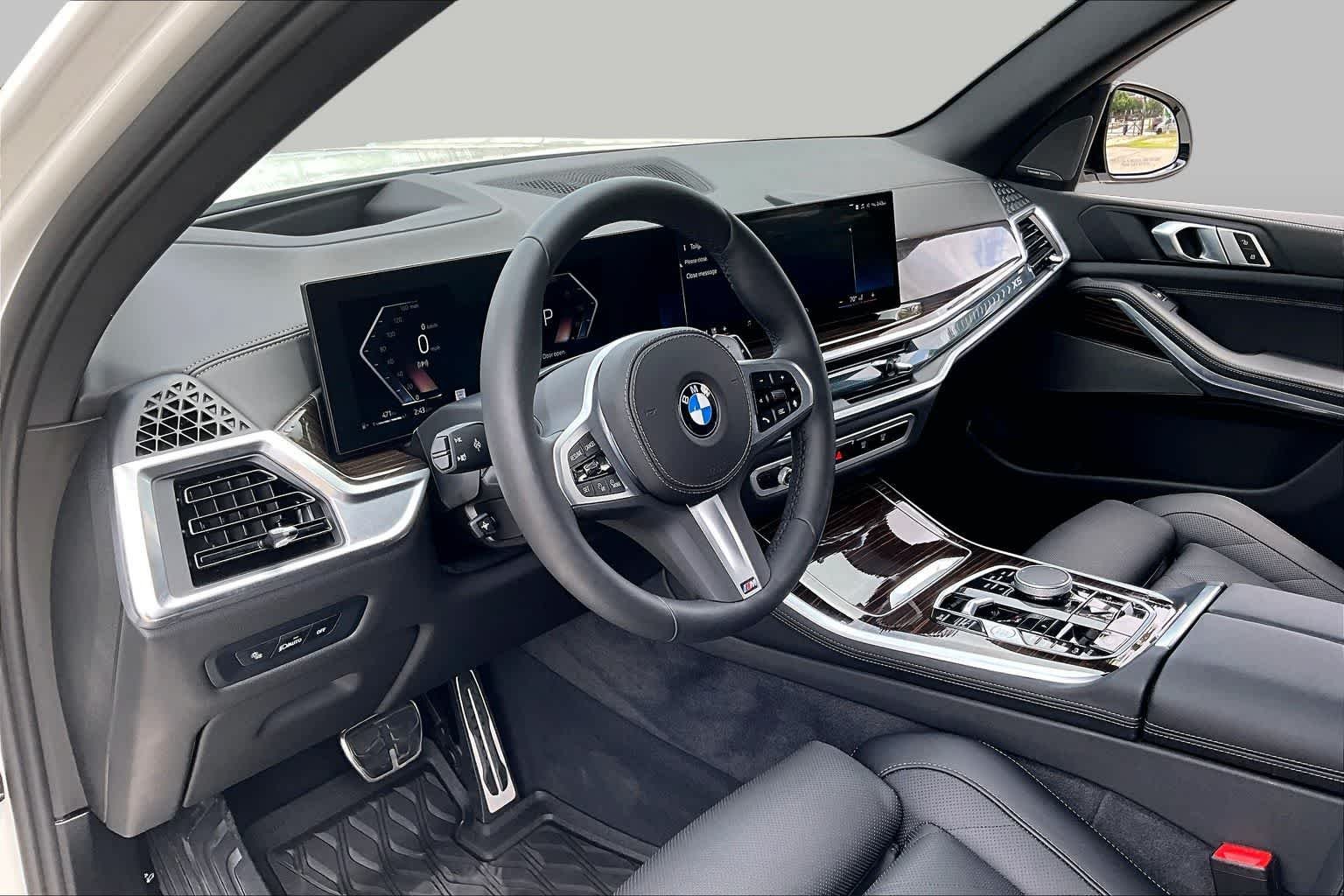 Used 2026 Alpine White BMW xDrive40i image 16