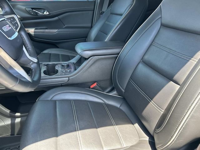 2023 GMC Acadia Denali - Photo 30