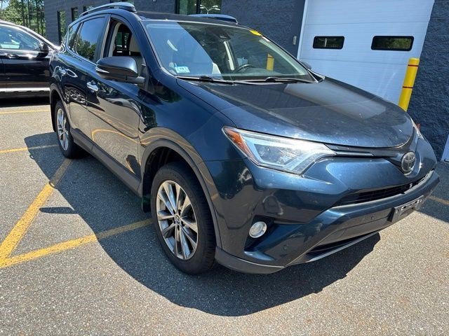 Used 2018 Aqua Toyota Limited image 1