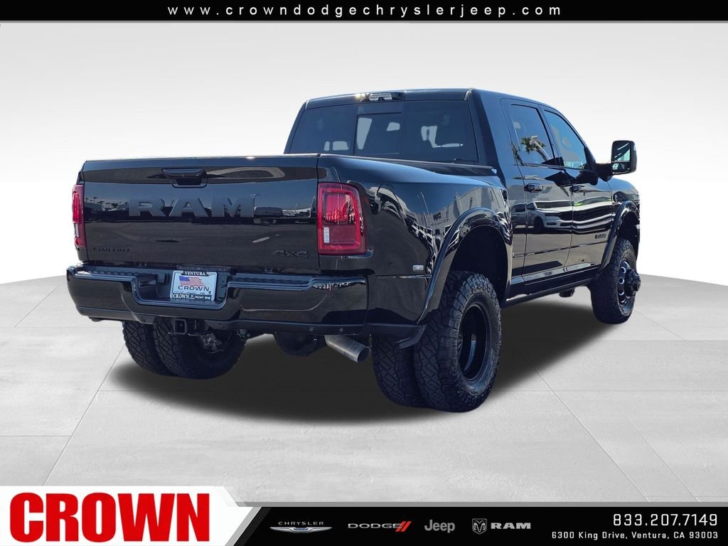 New 2026 Diamond Black Crystal Pearl-Coat Exterior Paint RAM Limited image 5