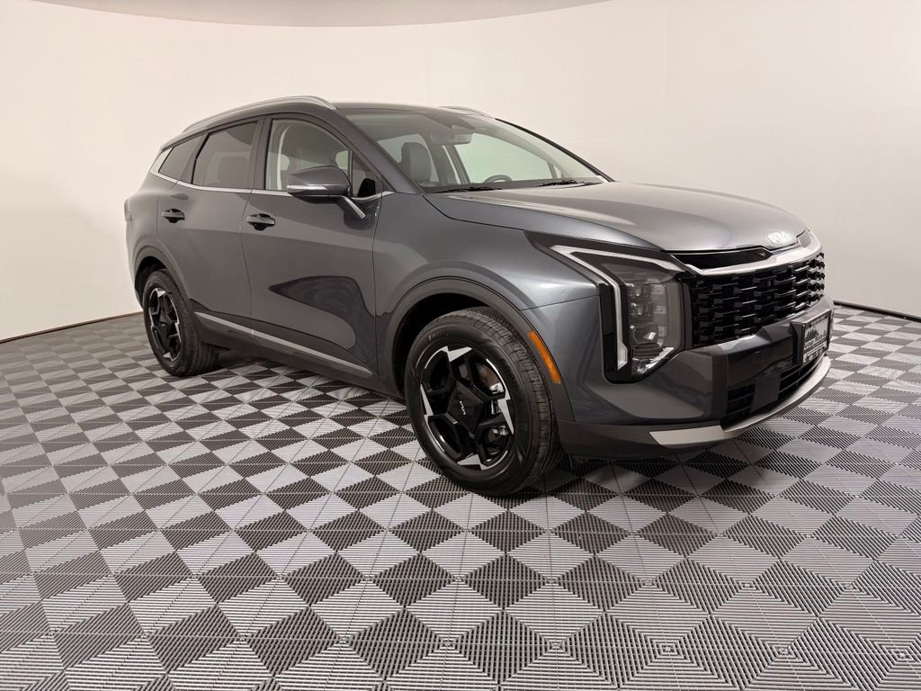 Used 2026 Gravity Gray Kia EX image 5