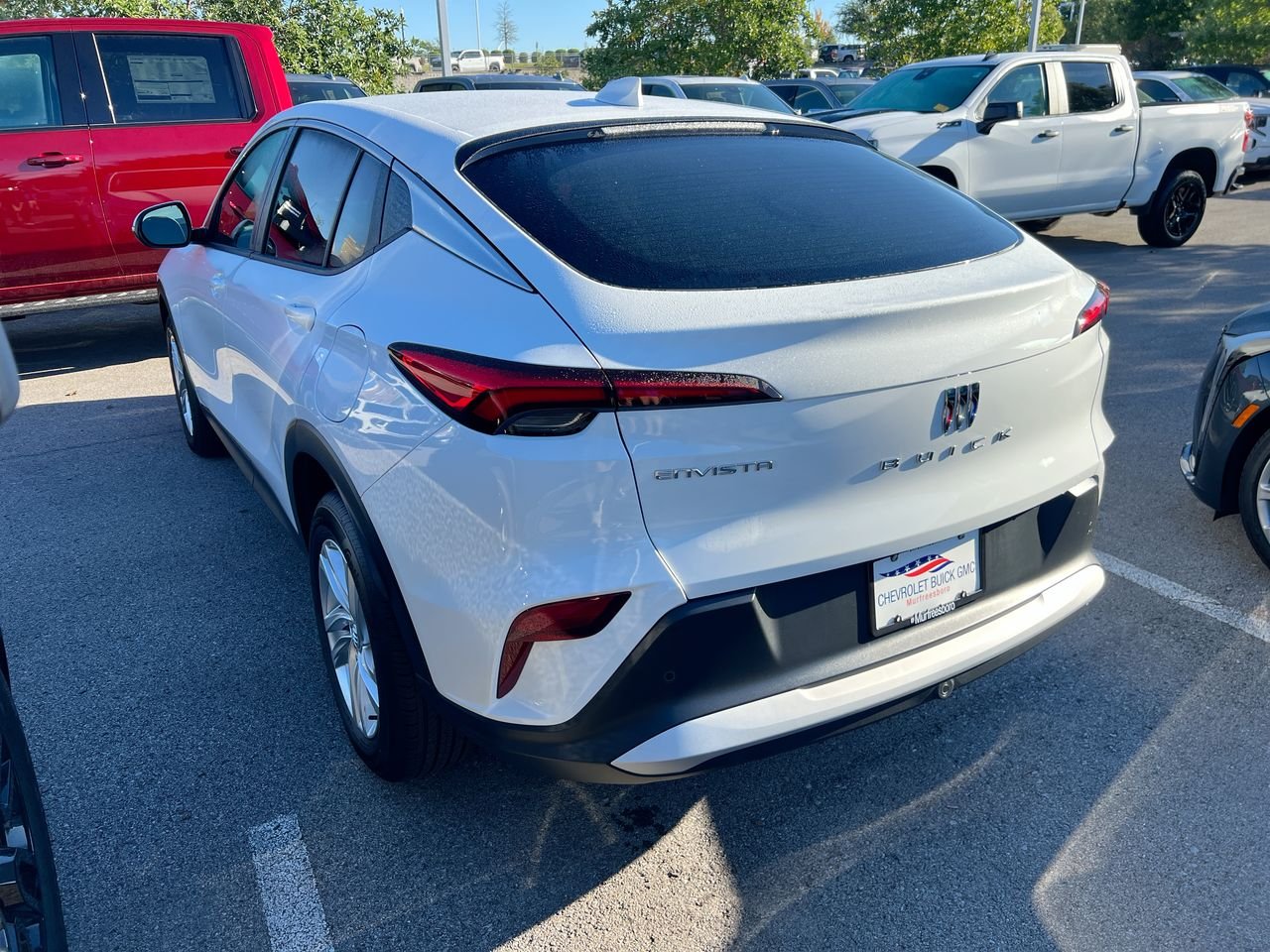 Used 2025 Summit White Buick Preferred image 2