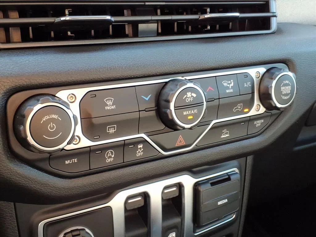 2026 Jeep Wrangler 2-Door Sport - Photo 12