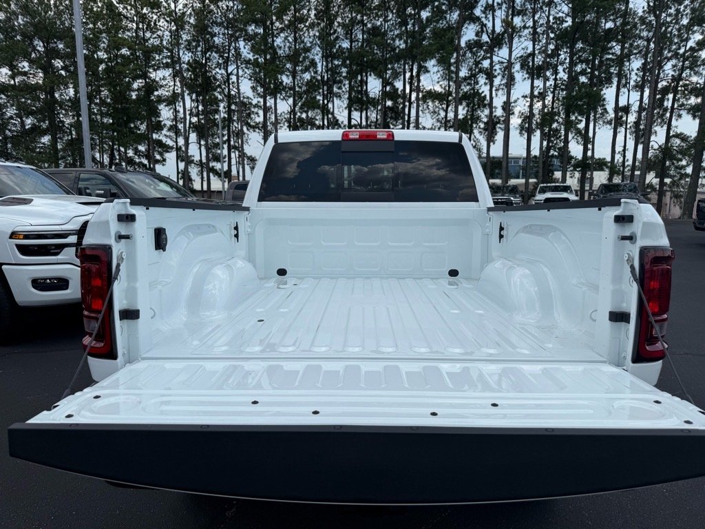 2025 RAM 2500 Tradesman - Photo 6