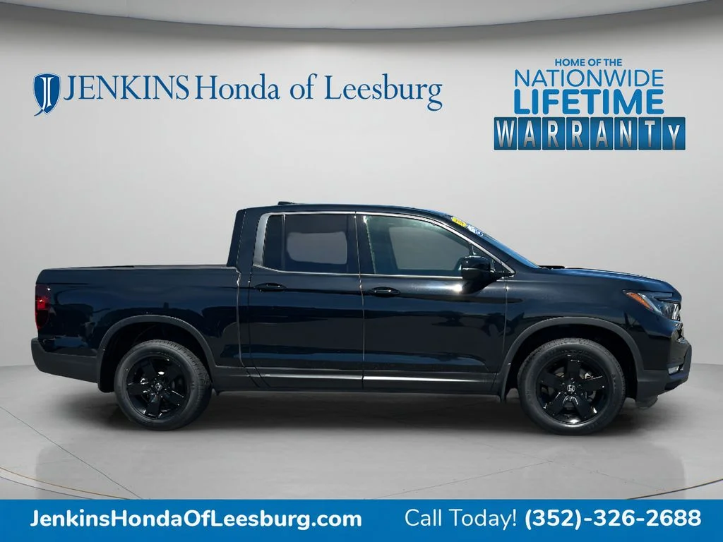 Certified Used 2024 Black Honda Black Edition image 2