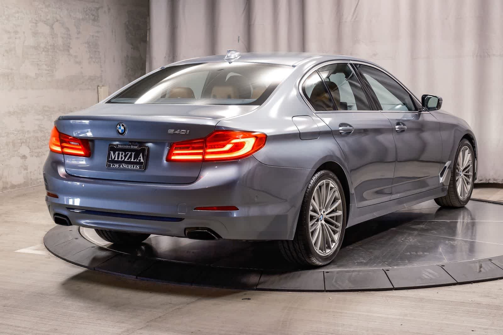 Used 2019 Bluestone Metallic BMW 540i image 4