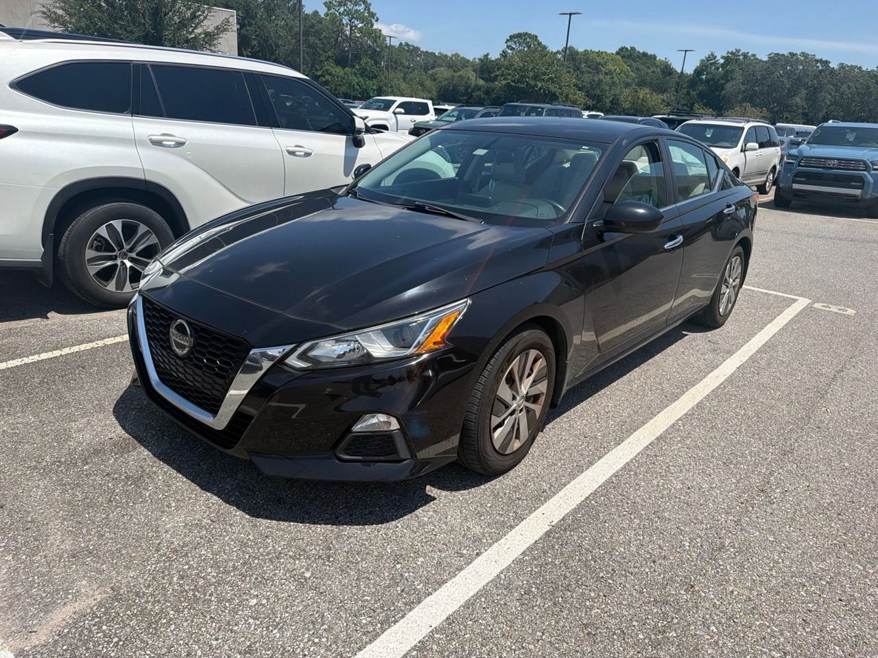 Used 2019 Black Nissan 2.5 S image 1