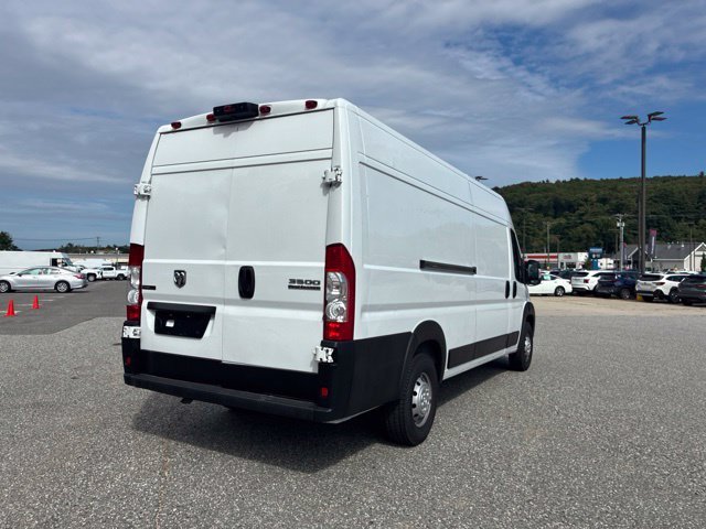 Used 2023 White Ram High Roof image 7