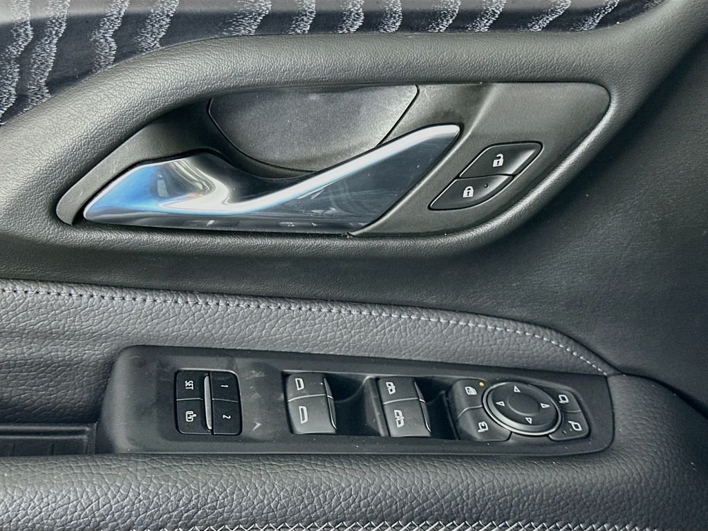 Used 2023 Onyx Black GMC Denali image 18