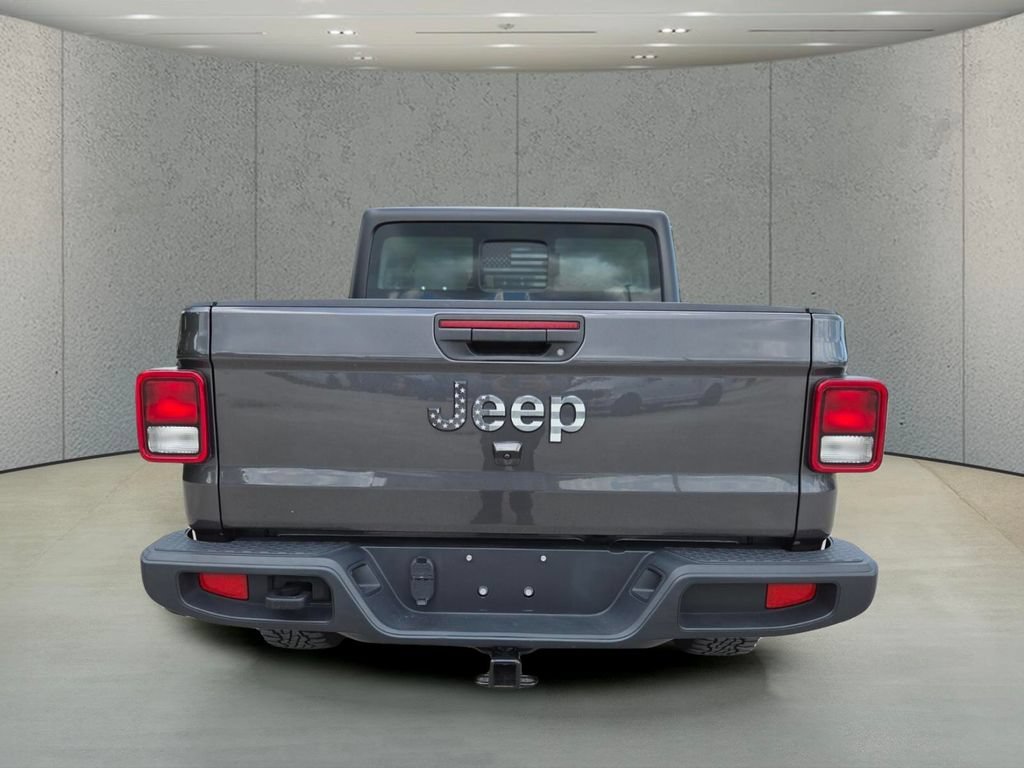 Certified Used 2023 Granite Crystal Metallic Clearcoat Jeep Sport image 6