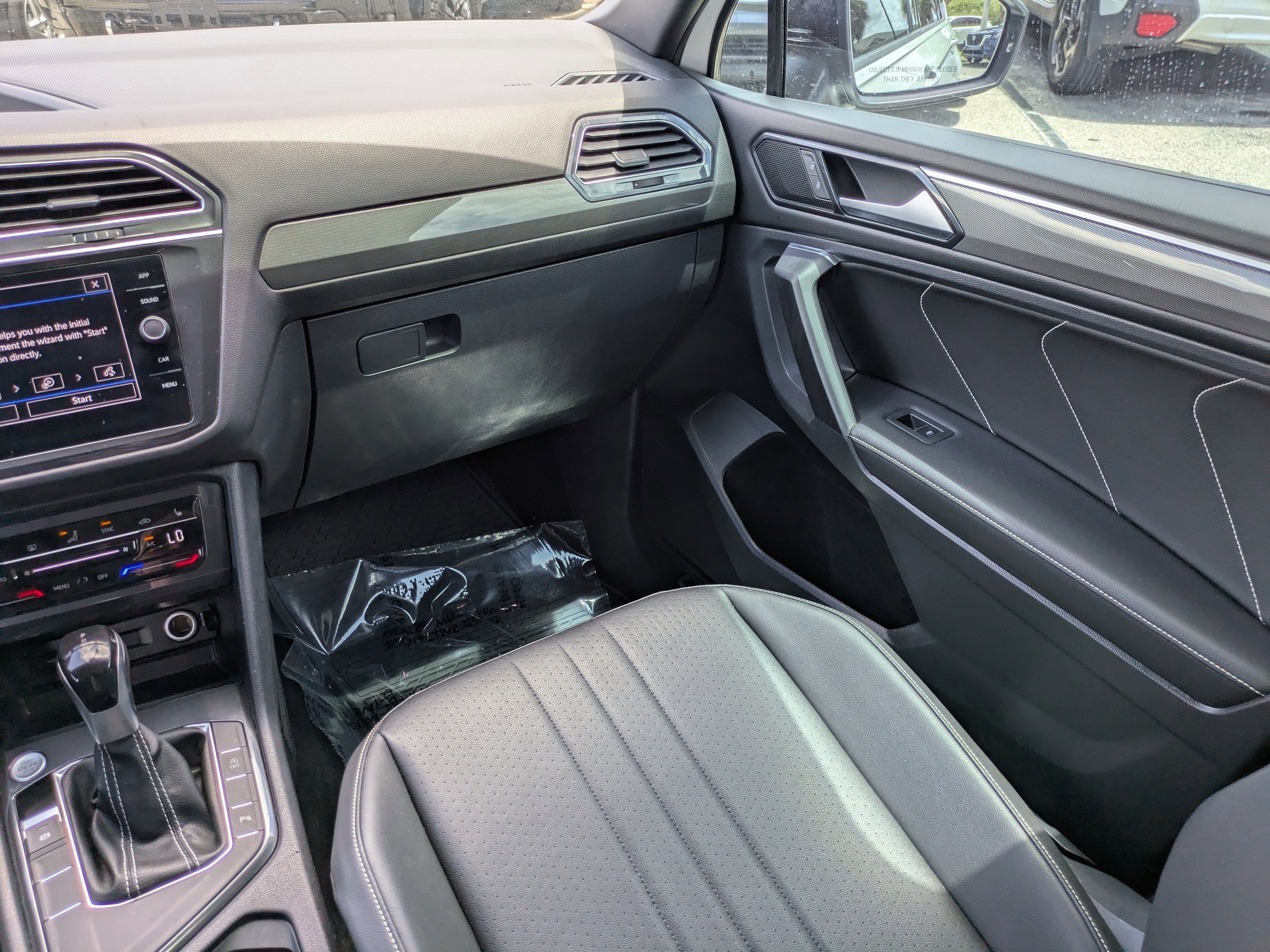2023 Volkswagen Tiguan SE R-LINE BLACK - Photo 16