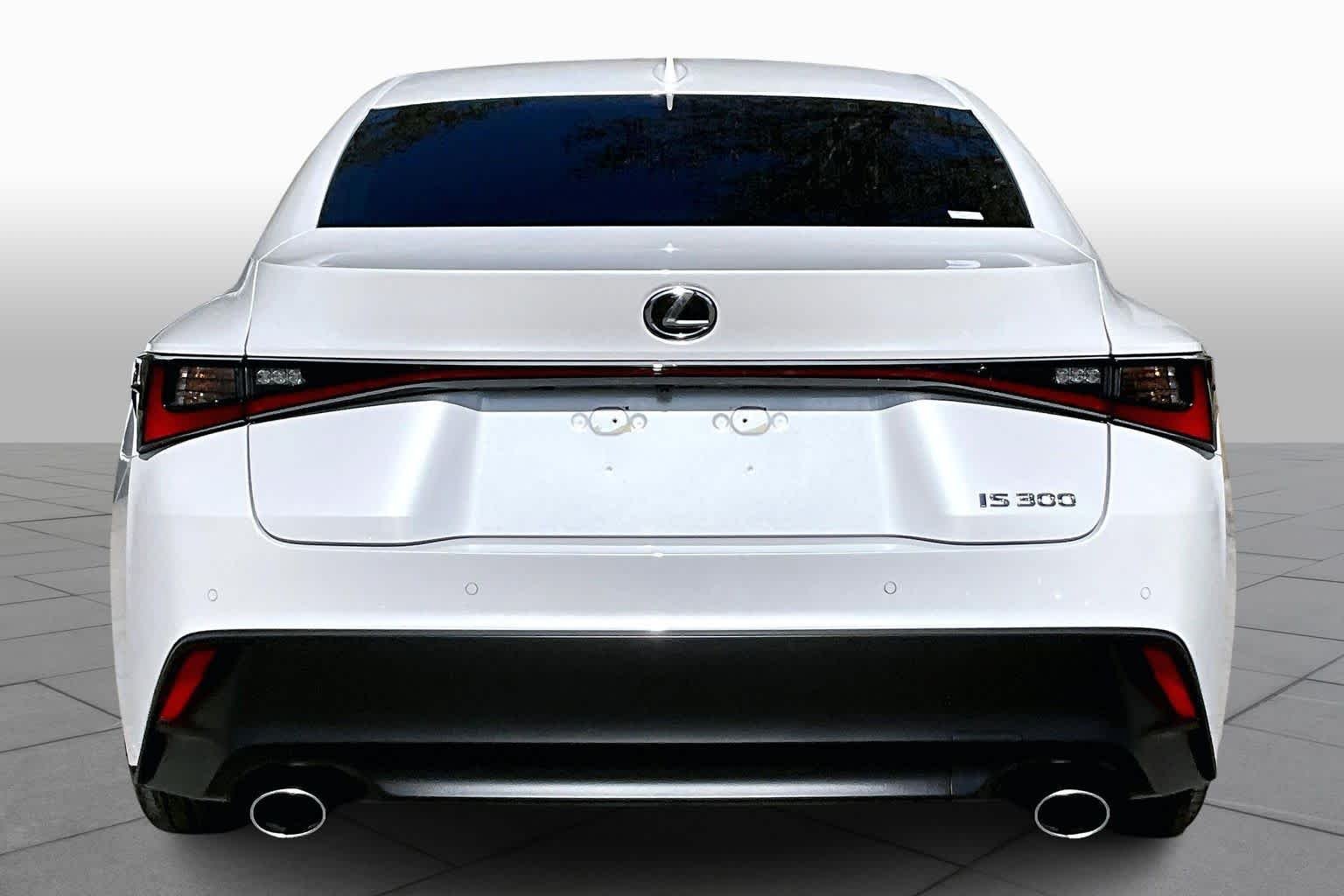 Used 2025 Eminent White Pearl Lexus  image 5