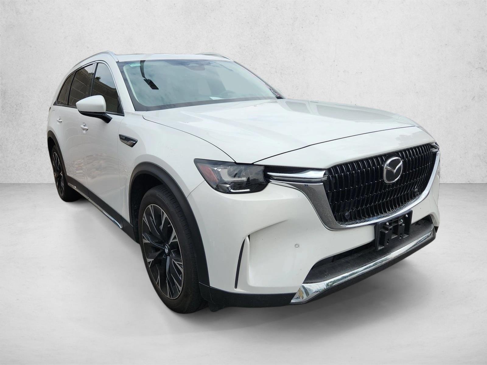 Used 2024 Rhodium White Premium Mazda Premium image 3